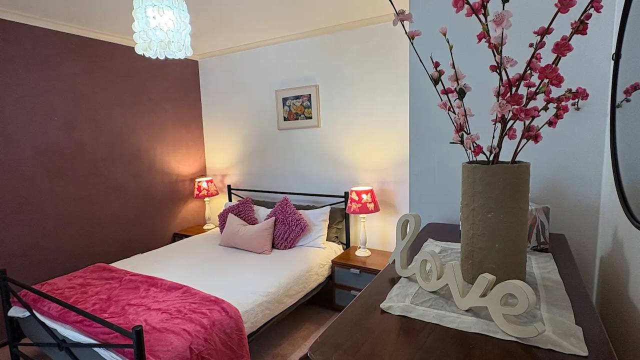 Room in a share house