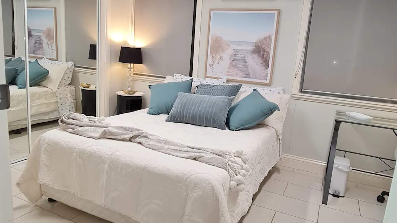 Furnished room studio flat for rent