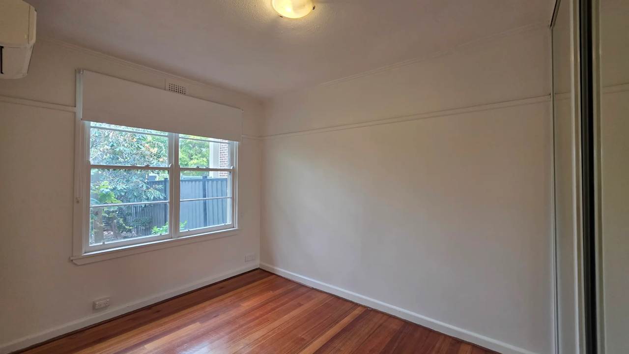 Unfurnished room in a share house