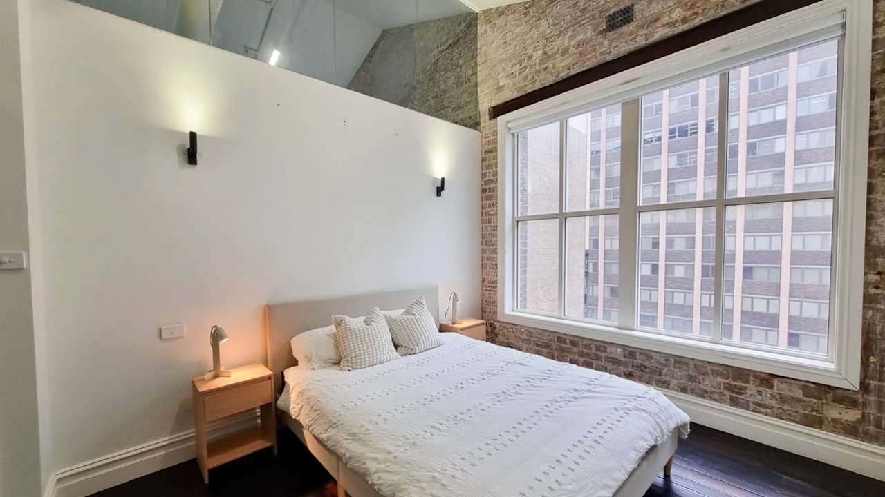 Furnished room with ensuite in a flatshare