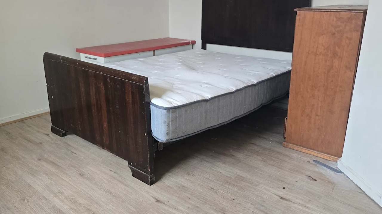 Furnished room granny flat for rent