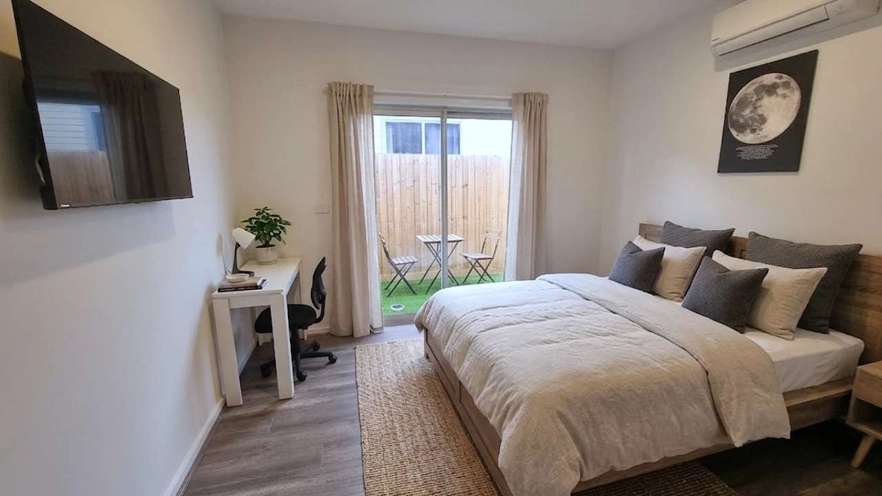 Furnished room with ensuite in a share house