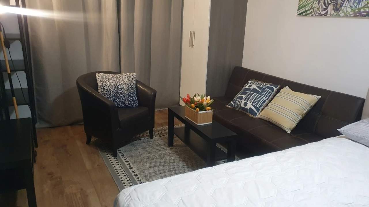 Furnished room with ensuite in a share house