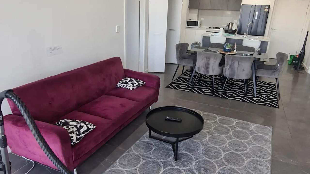 Furnished room in a flatshare