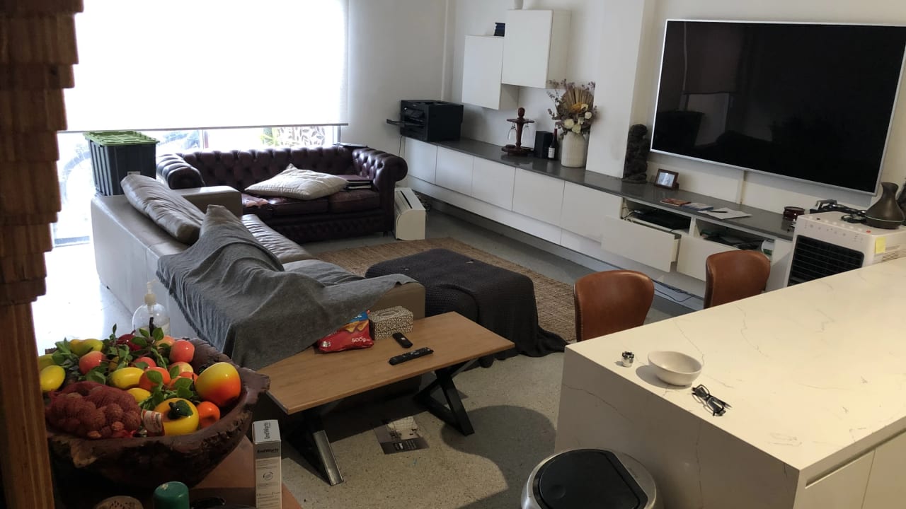 Room in a share house
