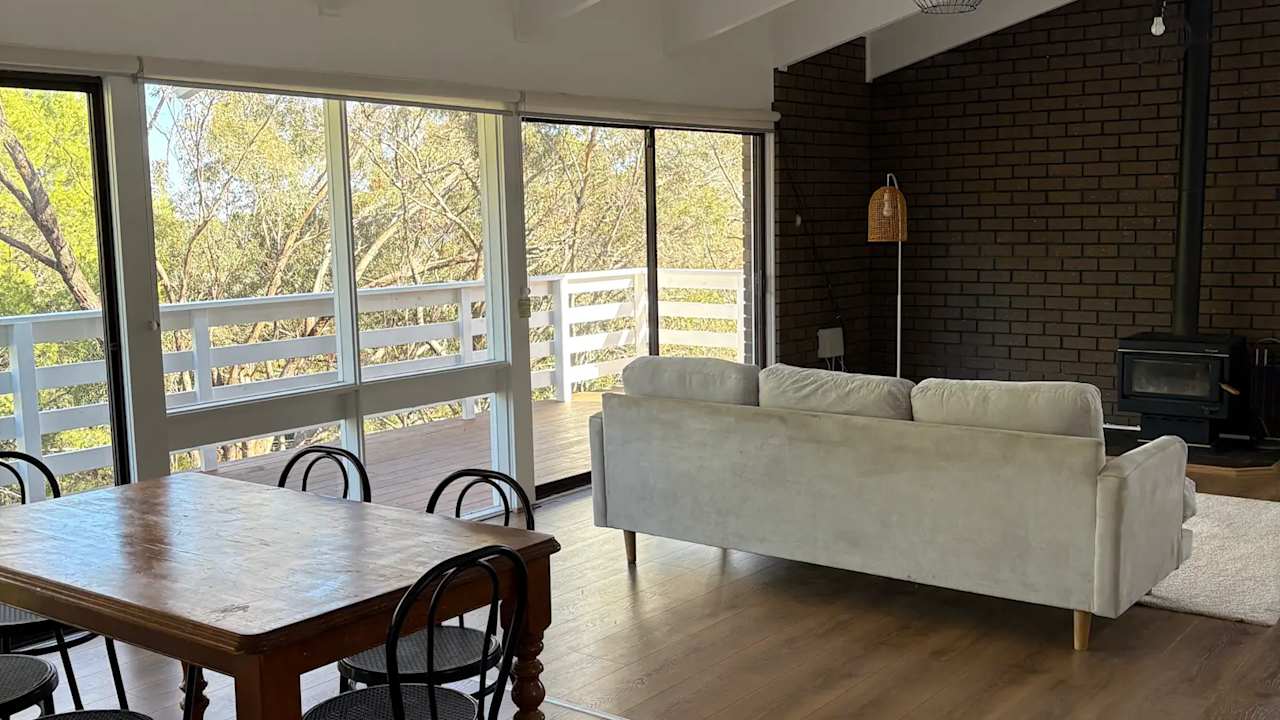 Room in a share house