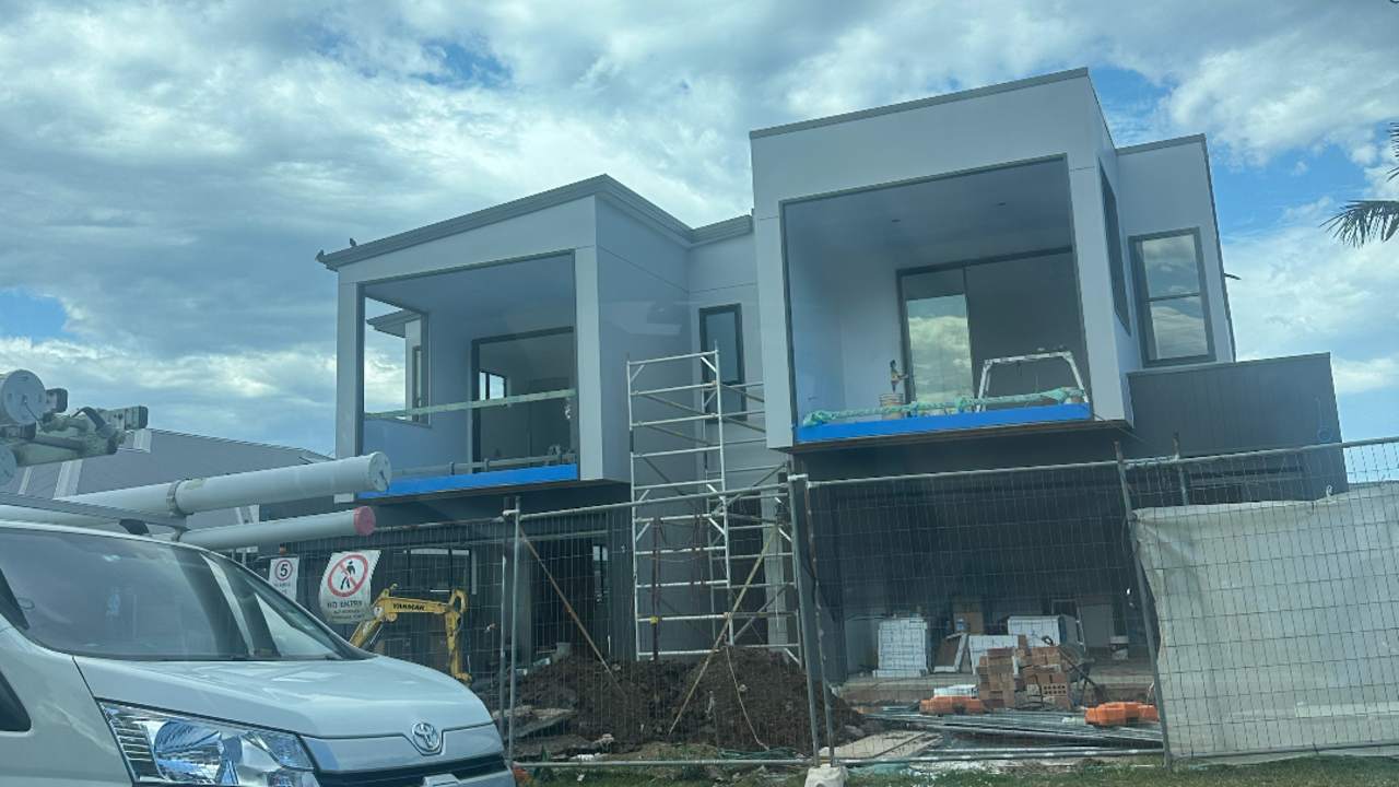 Unfurnished room with own bathroom