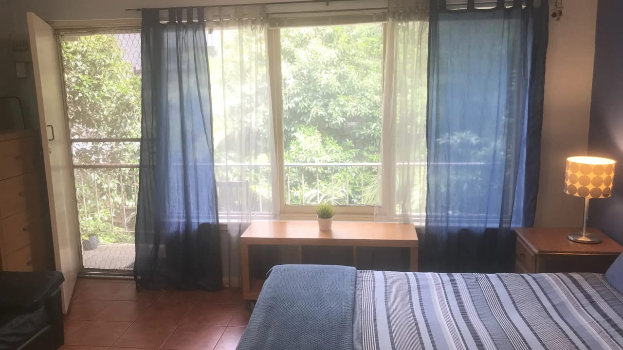 Furnished room studio flat for rent