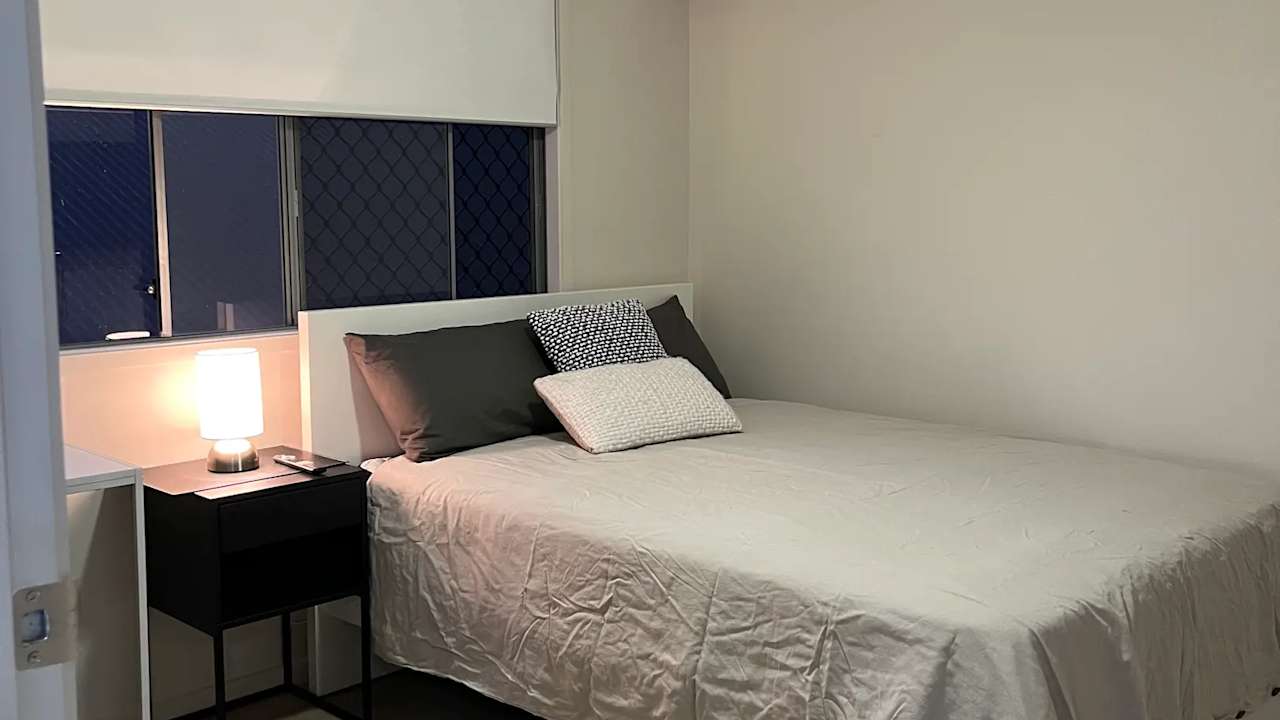 Furnished room with own bathroom