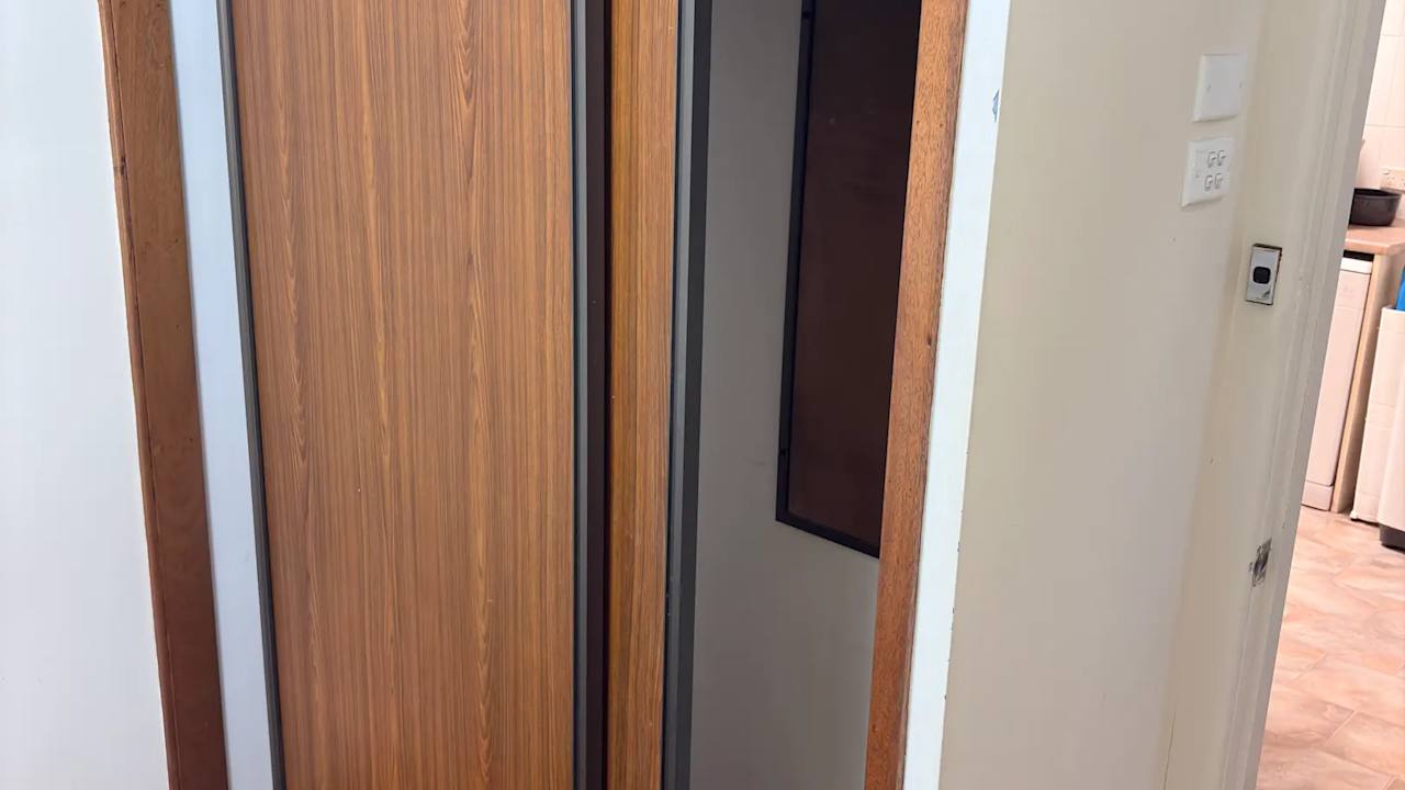 Room in a share house