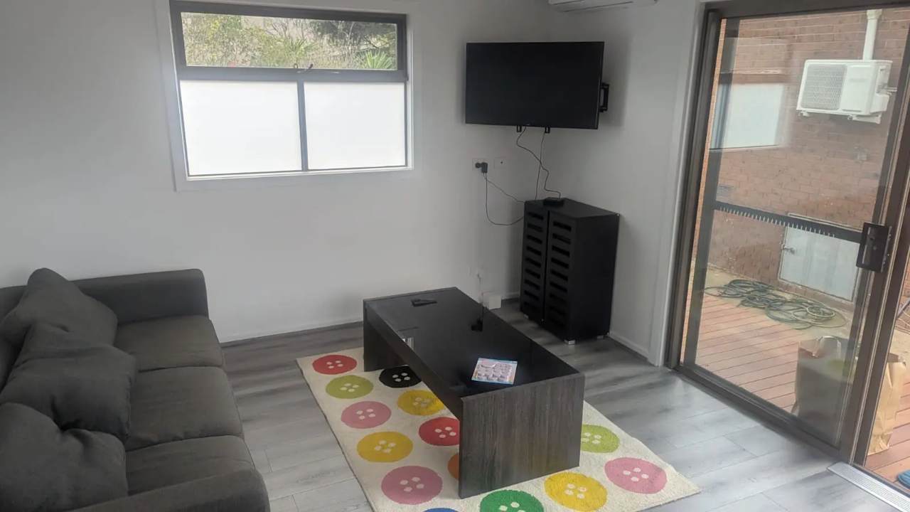 Furnished room granny flat for rent