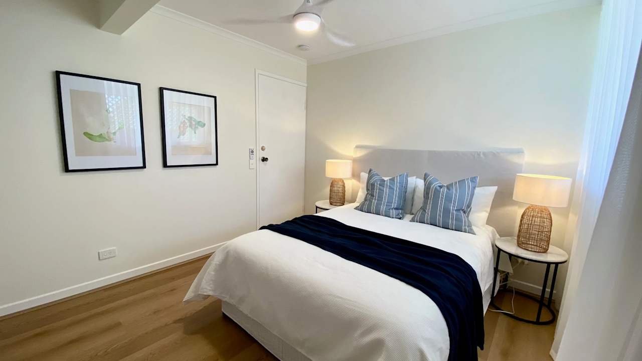 Room in a share house