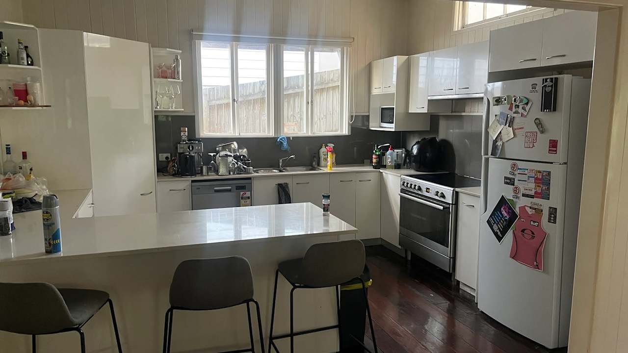 Unfurnished room with own bathroom