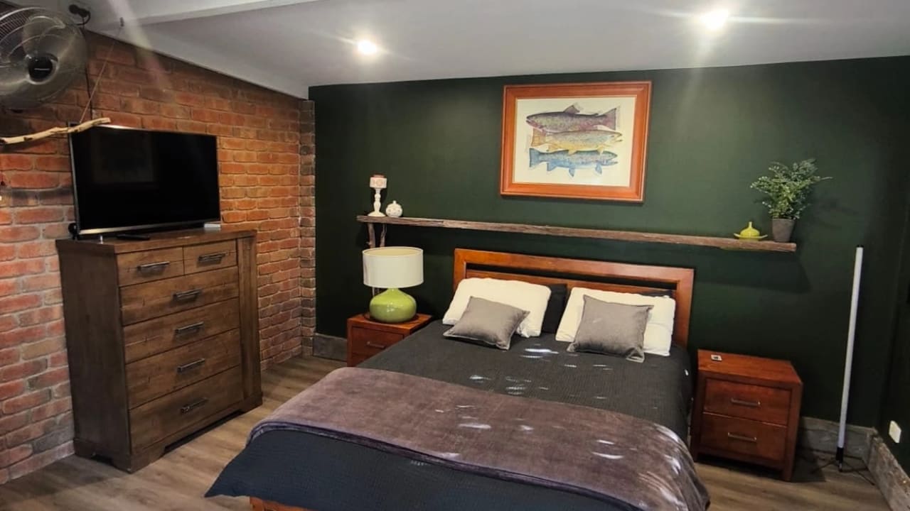 Furnished room in a share house