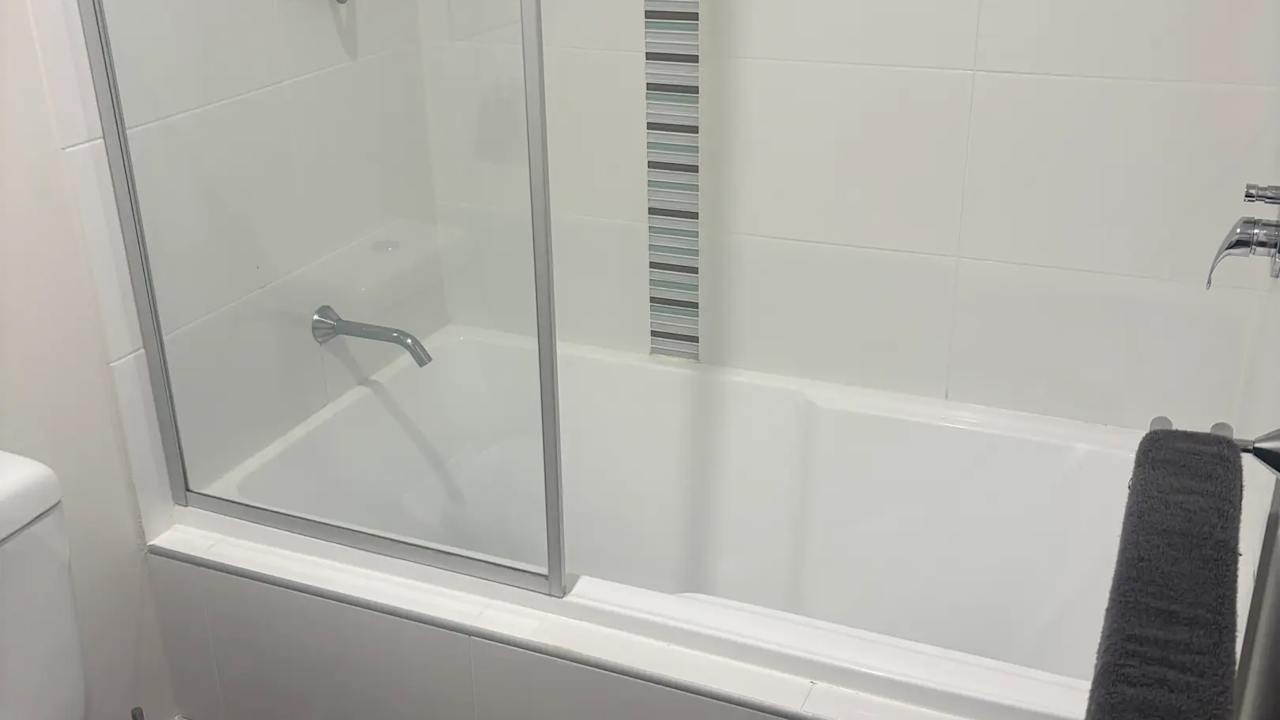 Unfurnished room with own bathroom