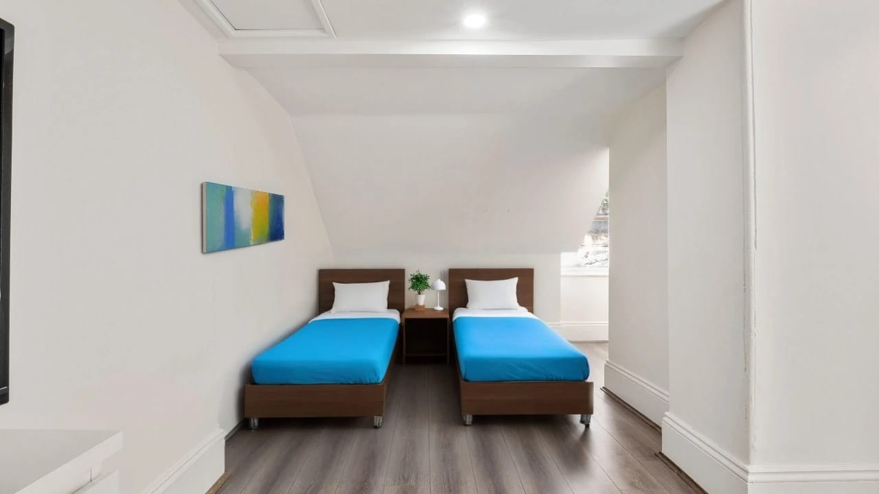 Furnished room in a share house