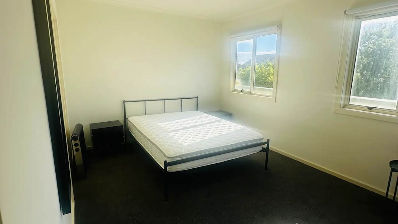 Furnished room with ensuite in a share house