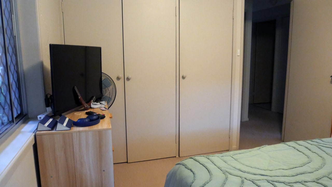 Unfurnished room in a share house