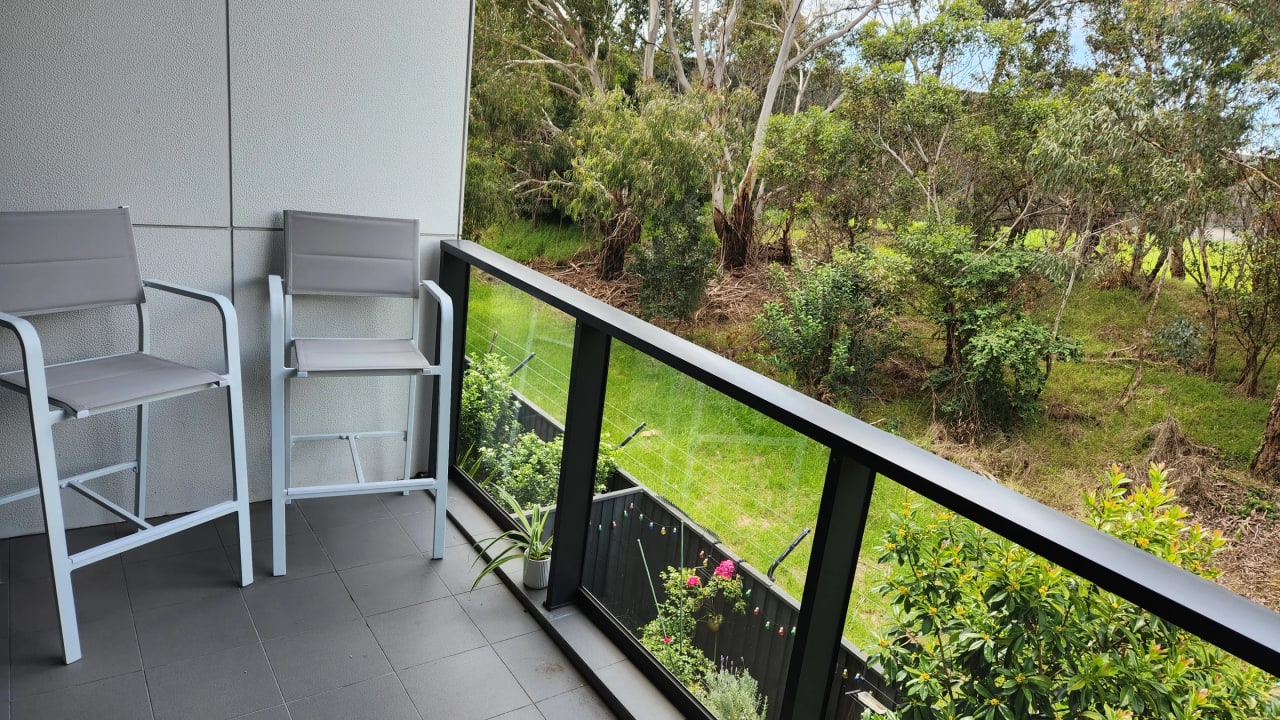 Furnished room with own bathroom