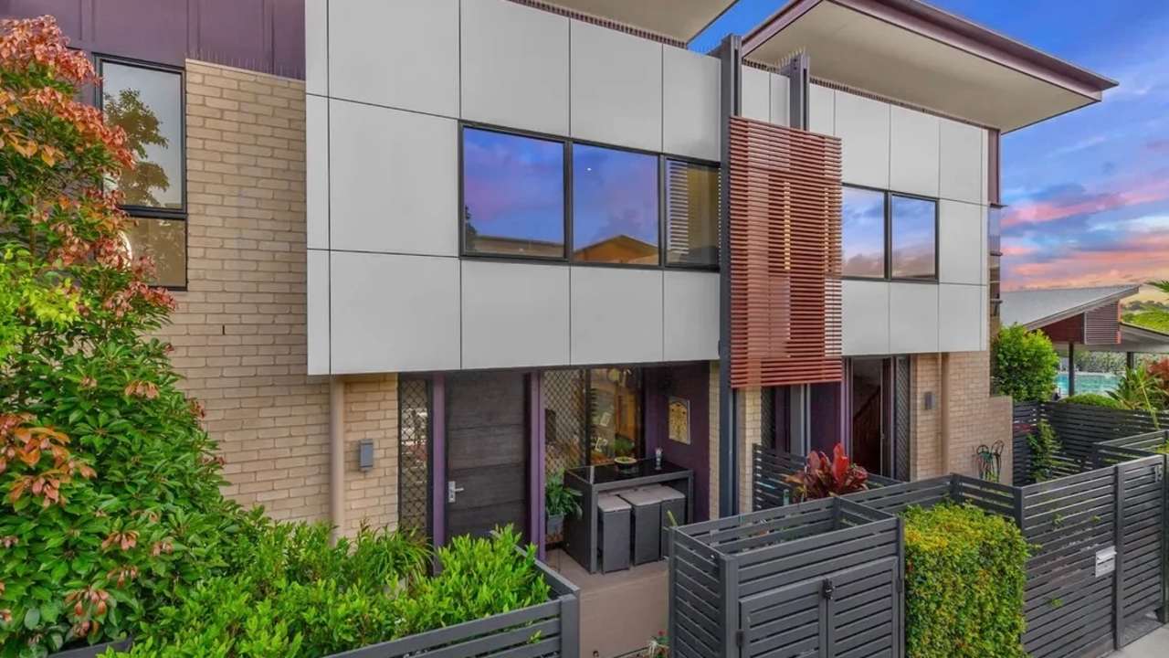 Whole property with 3 rooms for rent