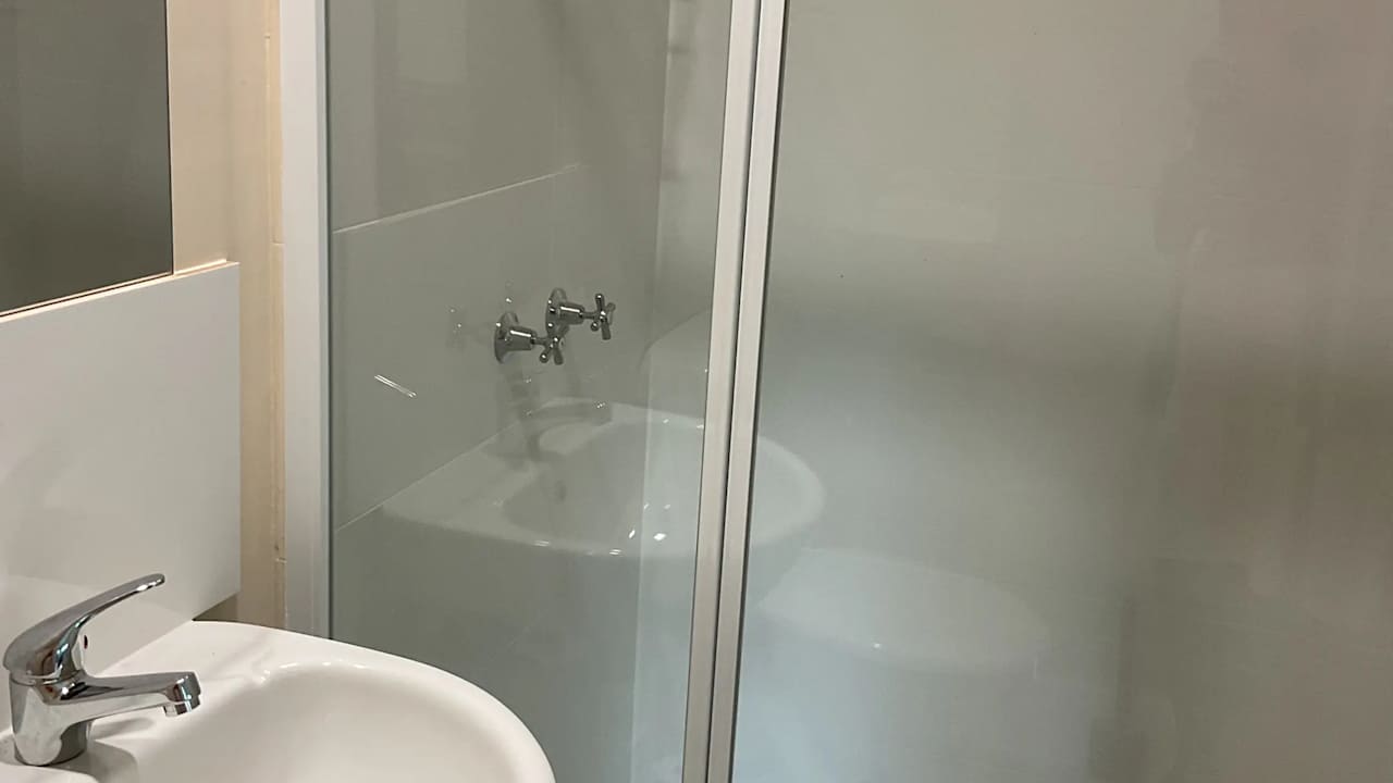 Furnished room granny flat for rent