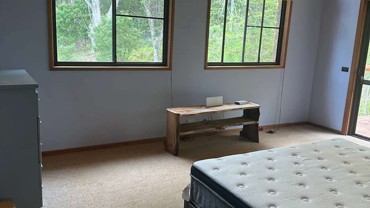 Room in a share house