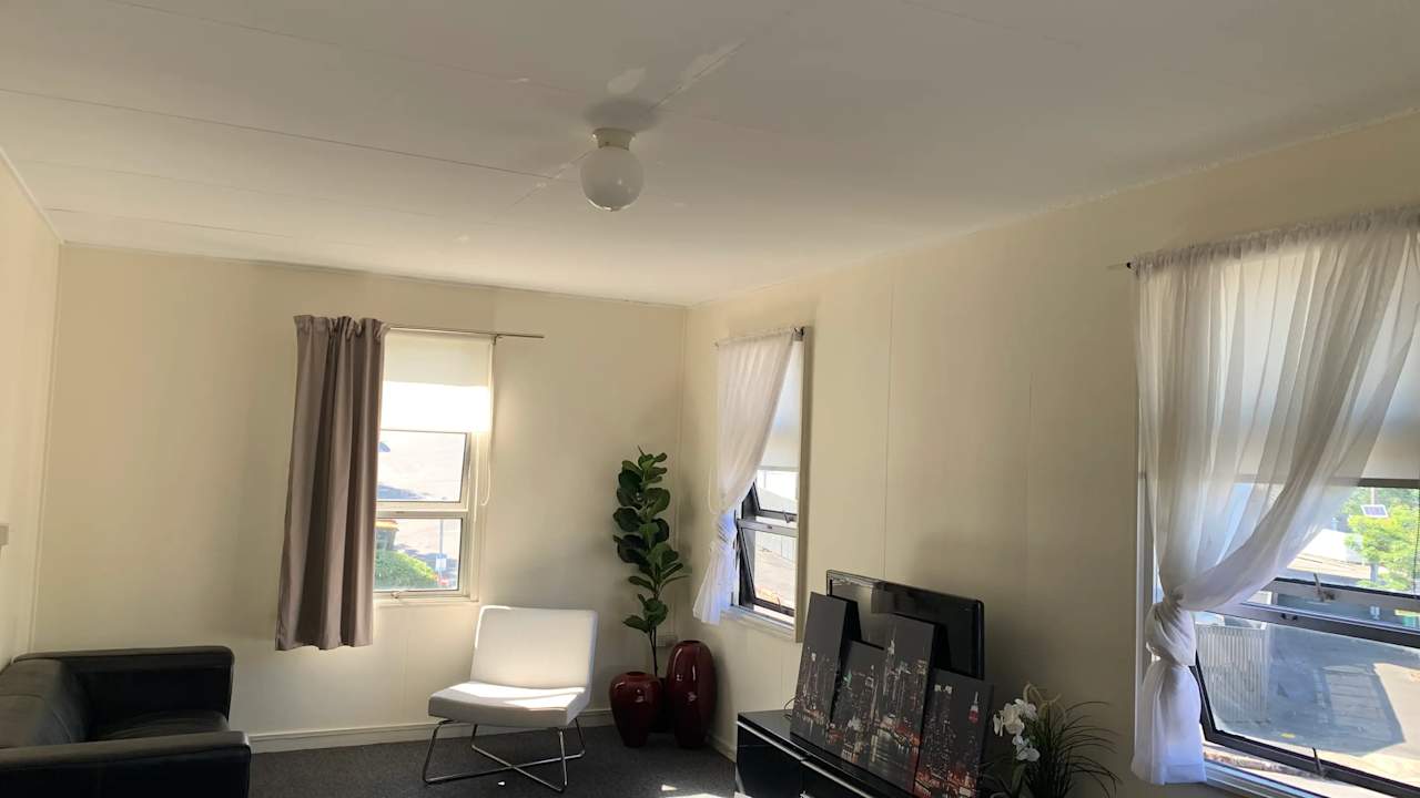 Whole property with 3 rooms for rent