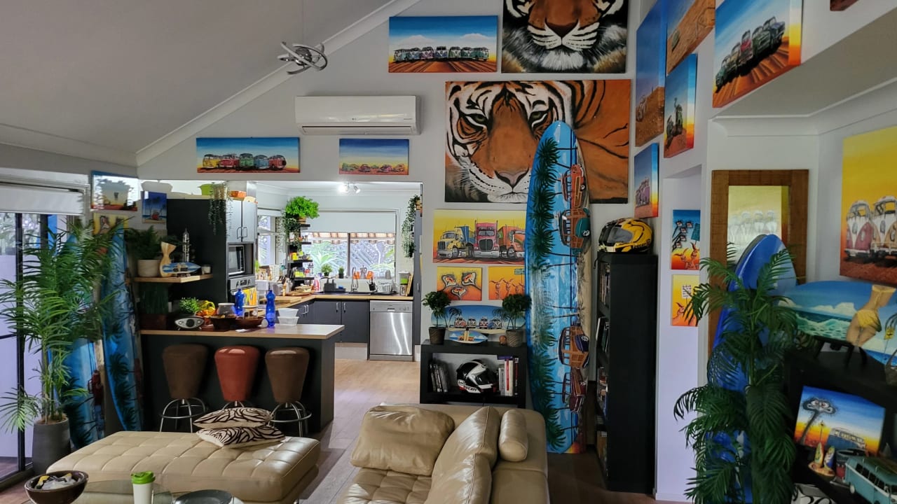 Furnished room in a share house