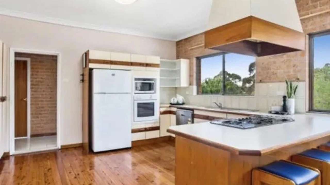 Room in a share house