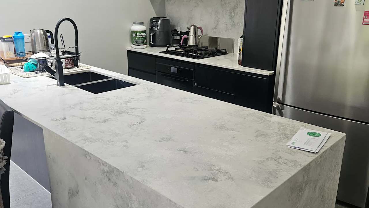 Furnished room with own bathroom