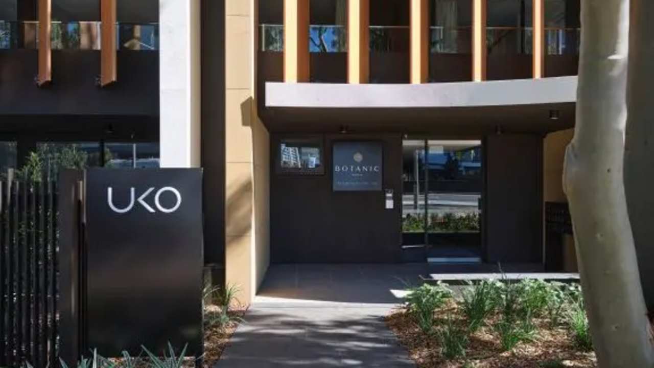 Whole property with 2 rooms for rent