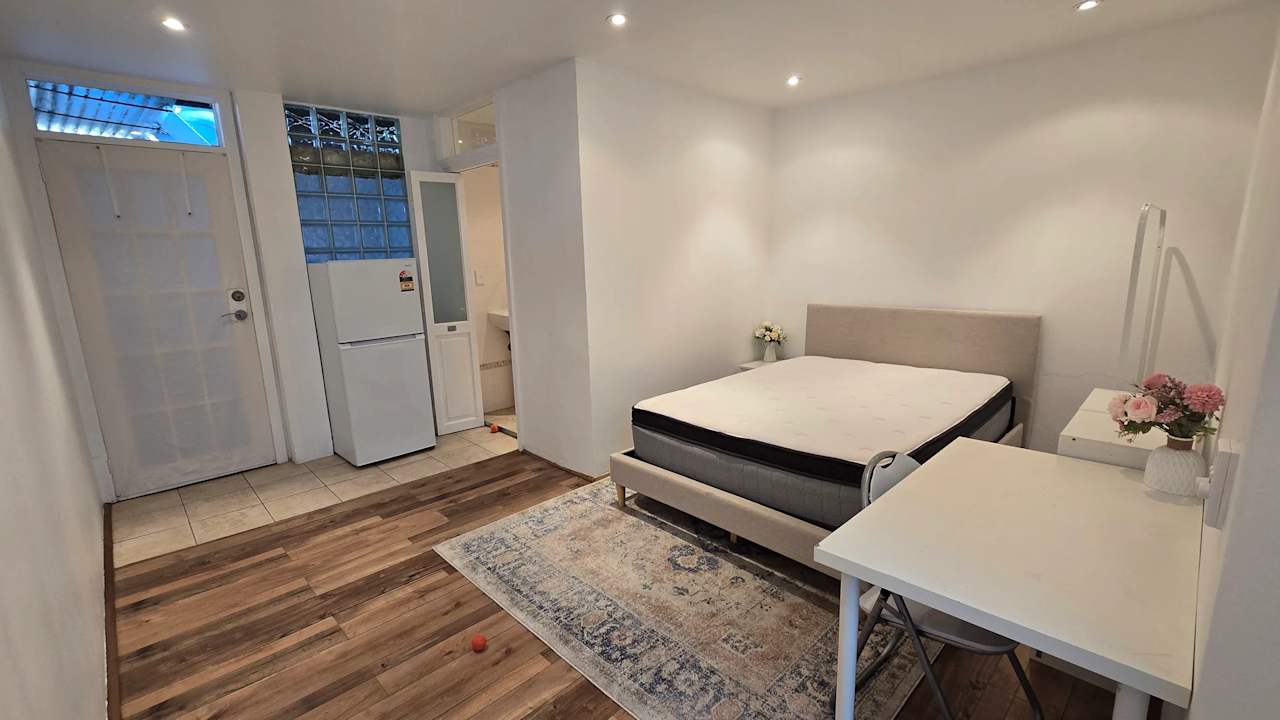 Furnished room with ensuite in a share house