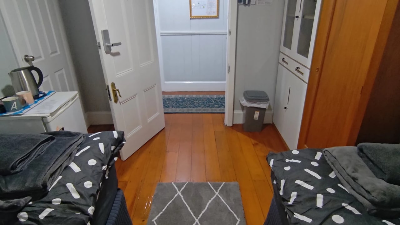 Furnished room with own bathroom