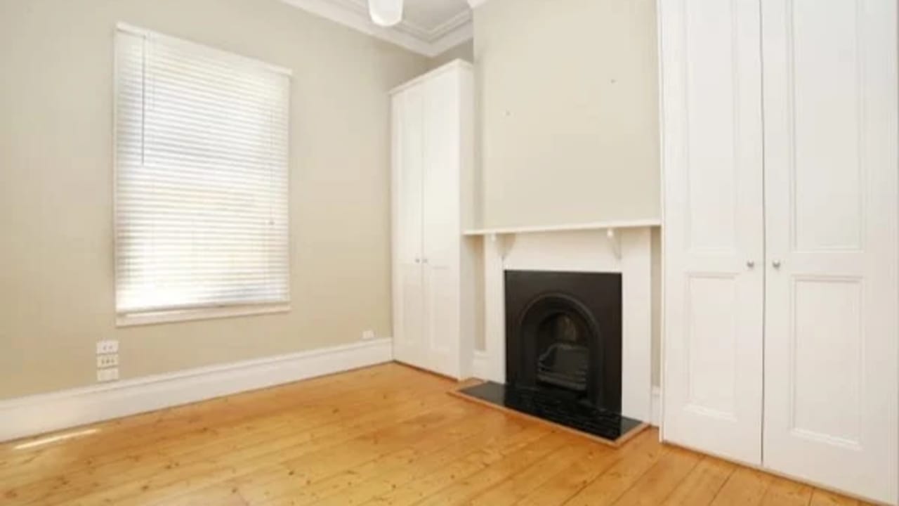 Unfurnished room in a share house