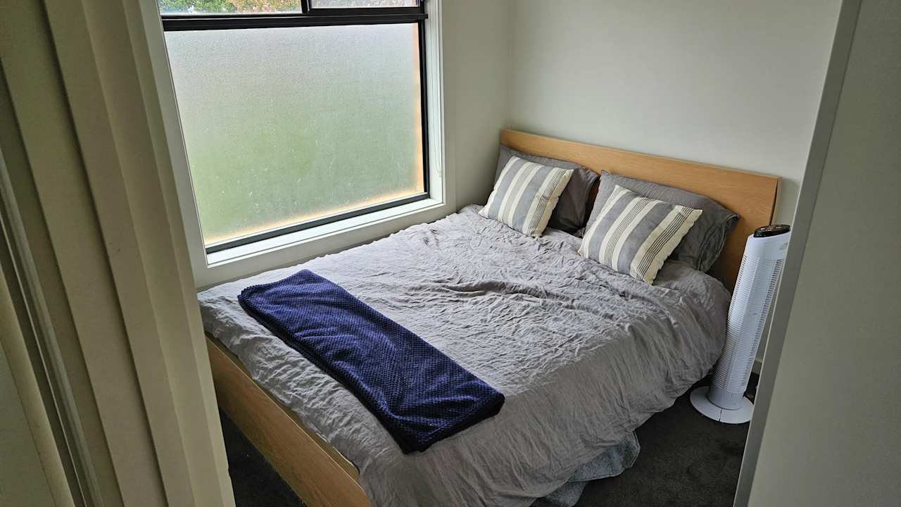 Unfurnished room with own bathroom