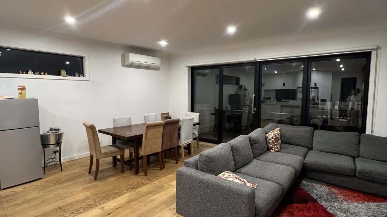Furnished room with own bathroom