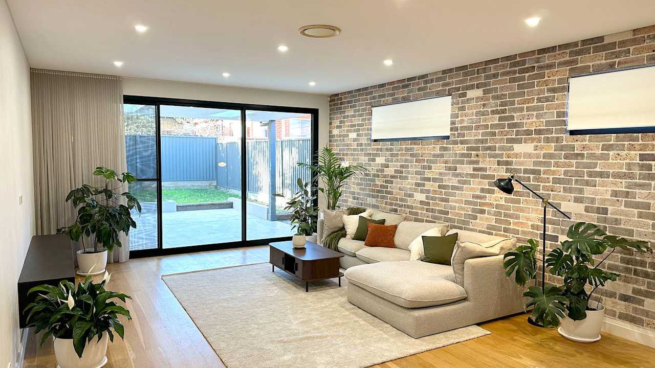 Unfurnished room in a share house
