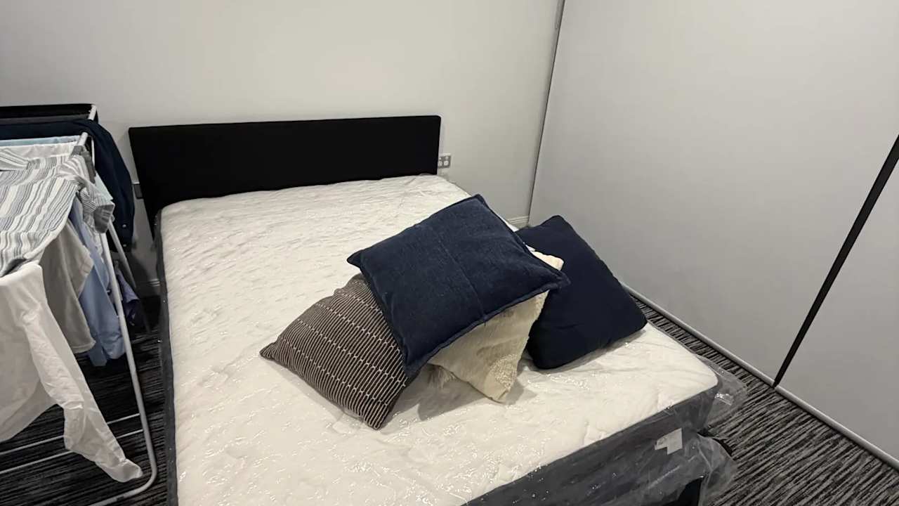 Furnished room with own bathroom