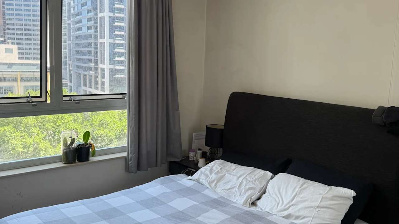 Furnished room in a flatshare