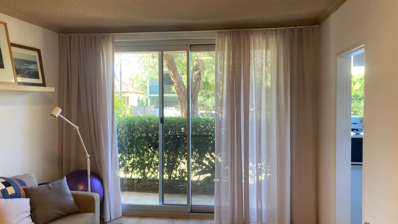 Unfurnished room in a flatshare