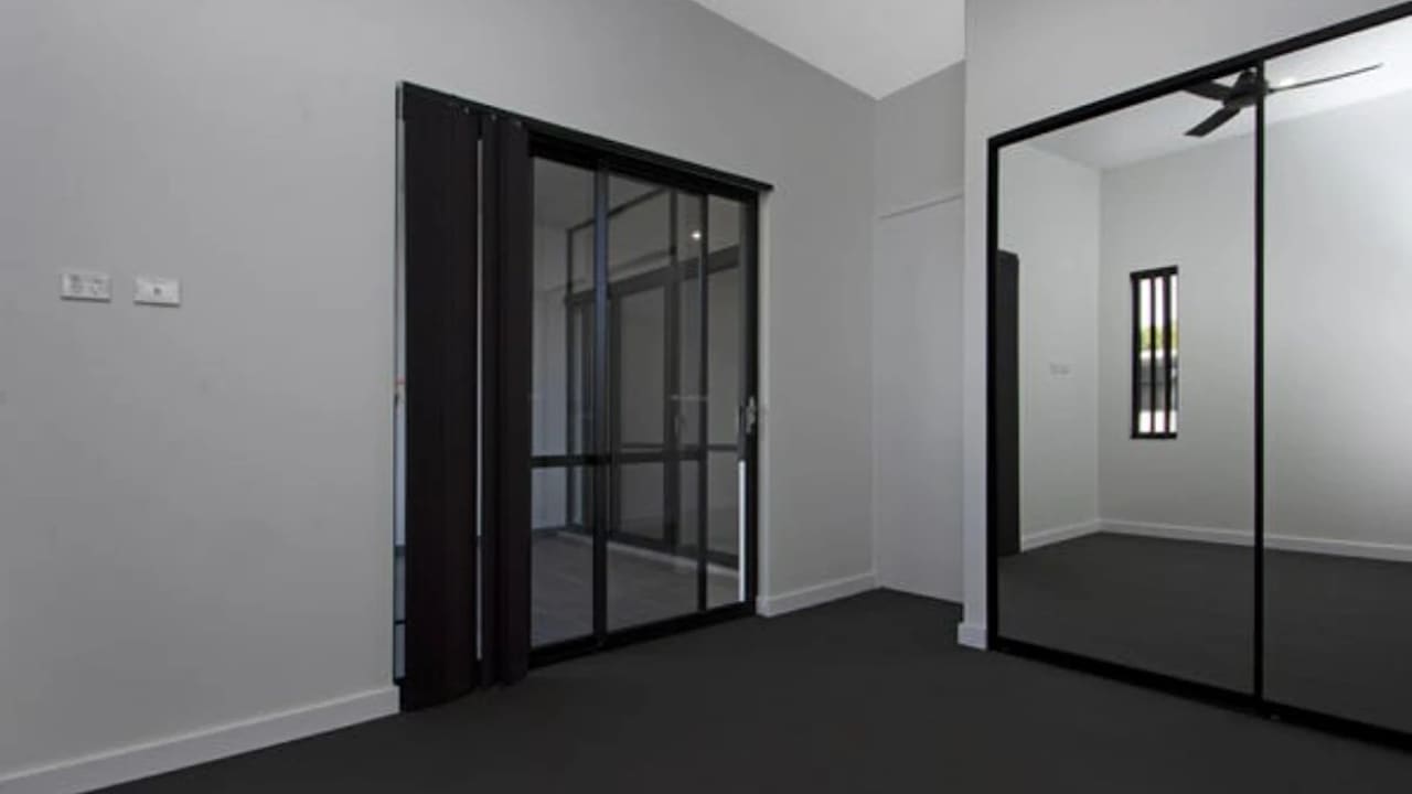 Unfurnished room with own bathroom