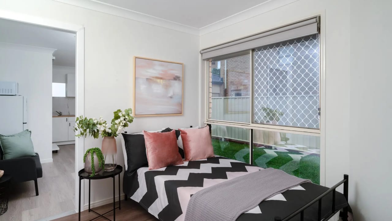 Furnished room granny flat for rent