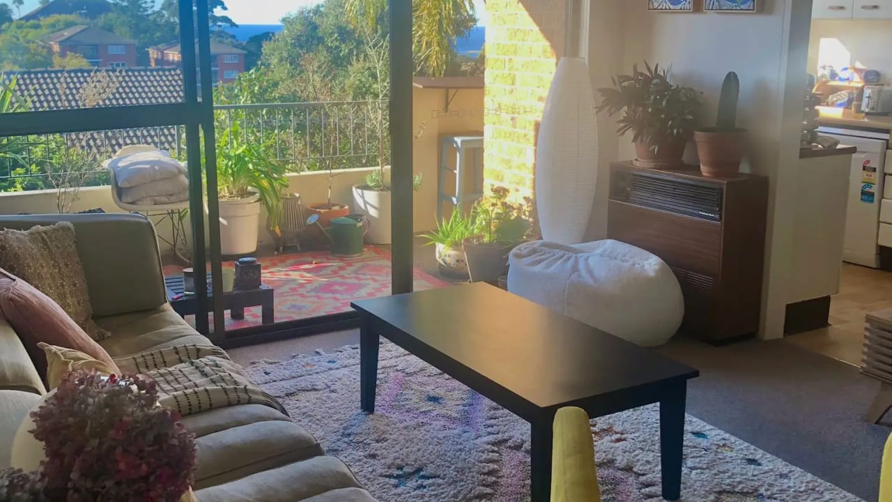 Whole property with 2 rooms for rent