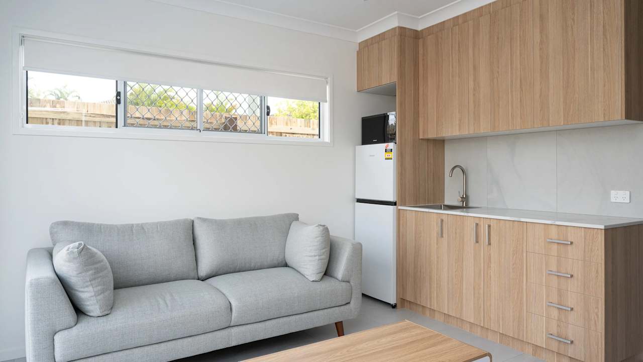 Furnished room studio flat for rent