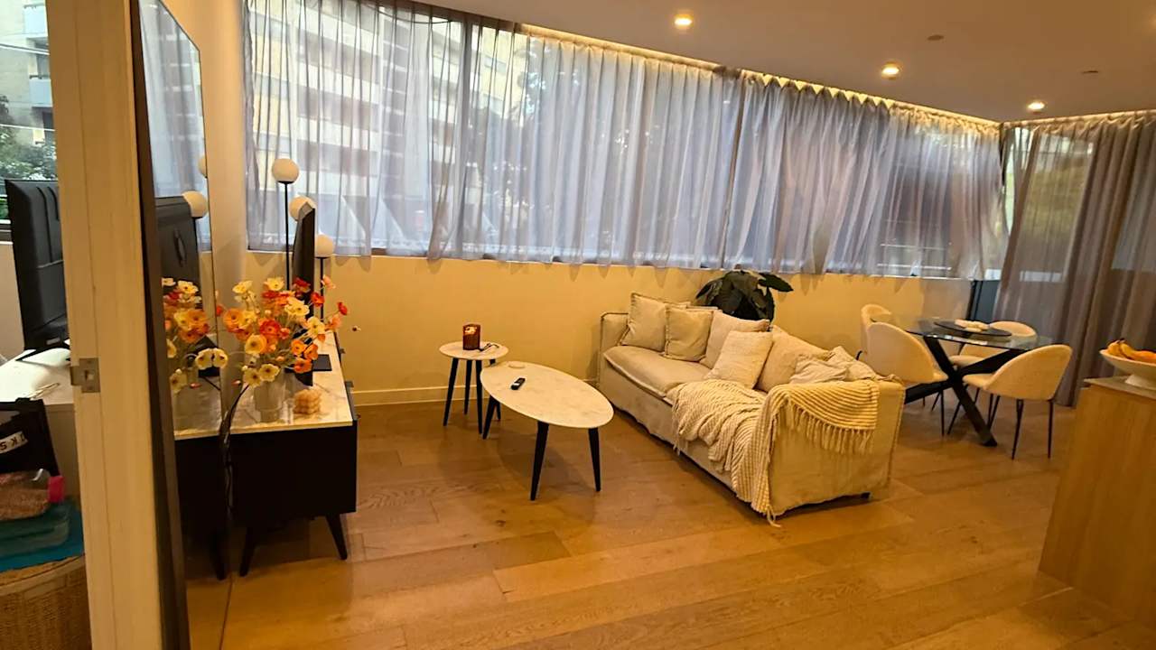 Unfurnished room with own bathroom