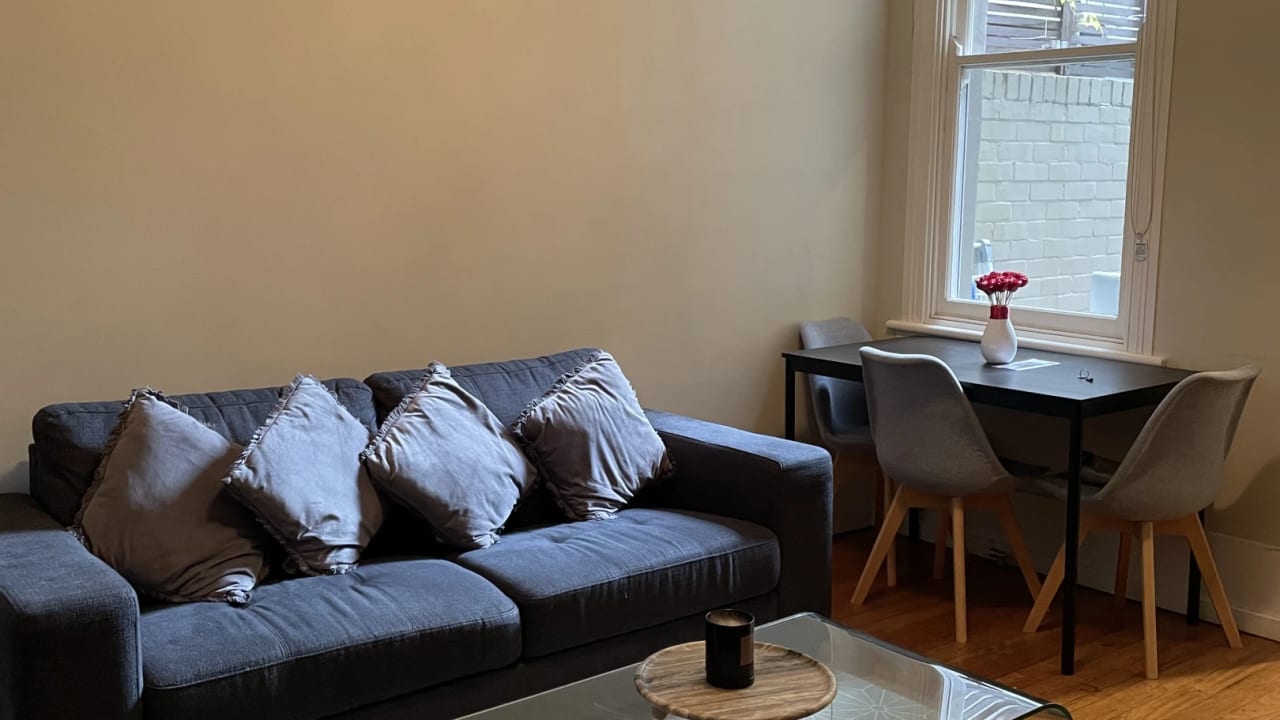 Furnished room in a share house