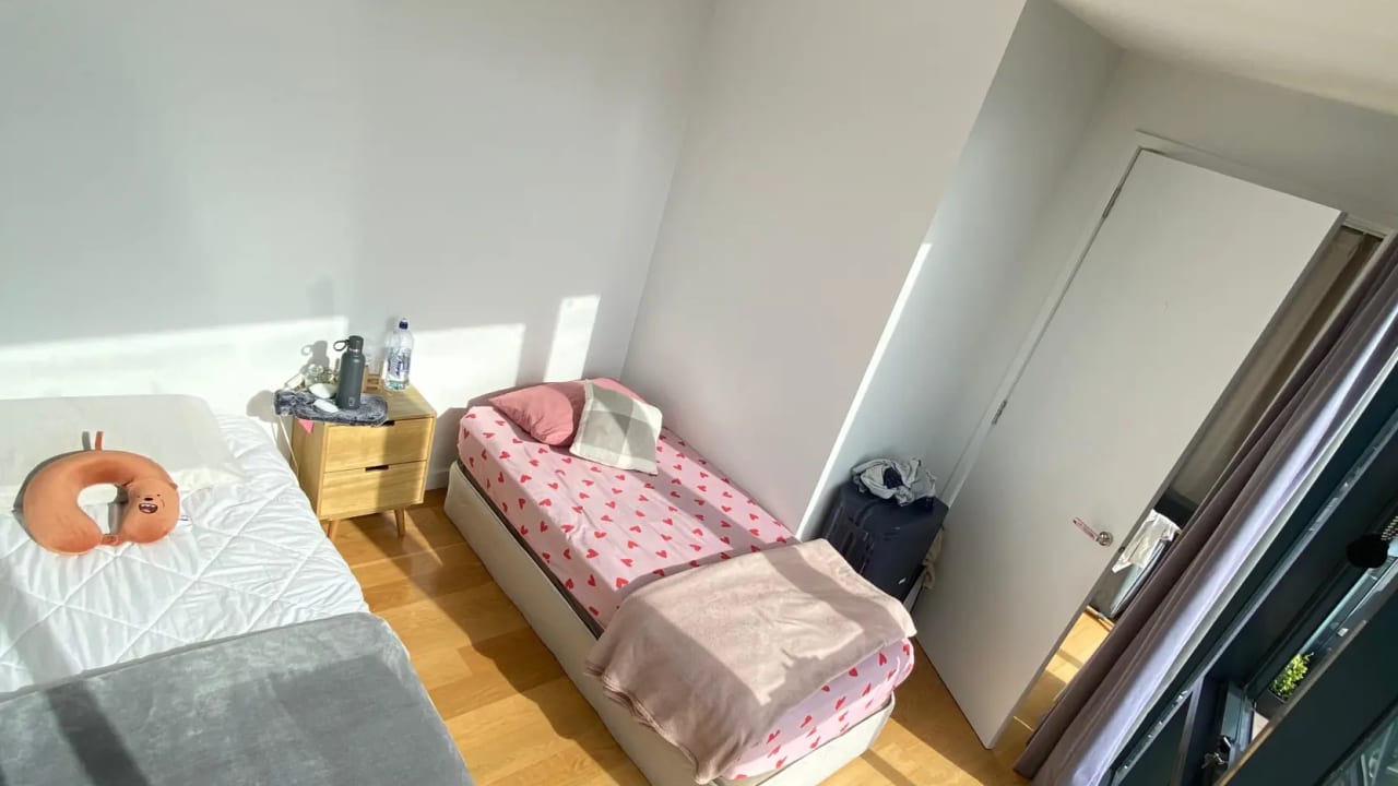 Furnished room with own bathroom
