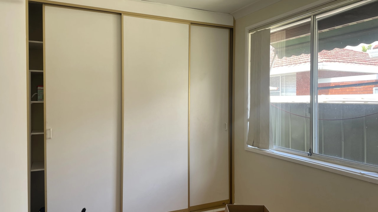 Unfurnished room in a share house