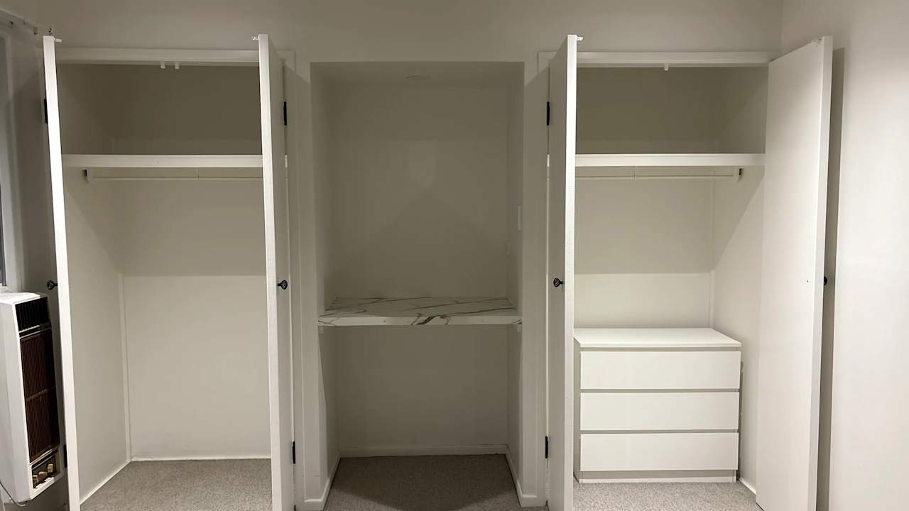 Unfurnished room with own bathroom