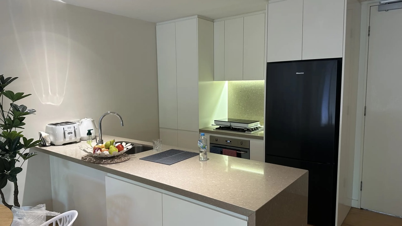 Unfurnished room with own bathroom